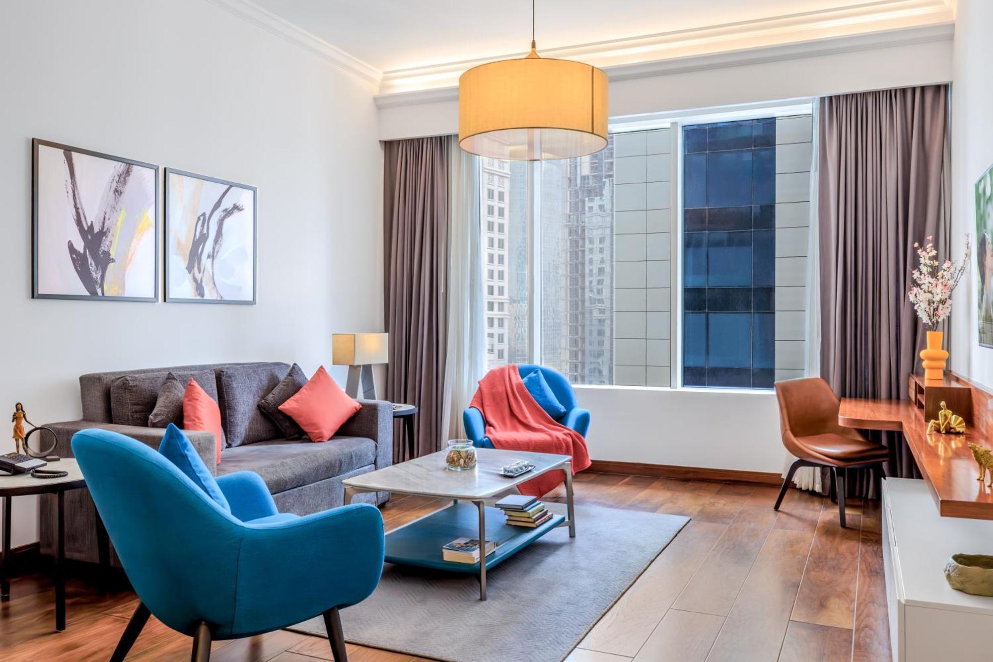 Somerset West Bay Doha Exterior photo Living room